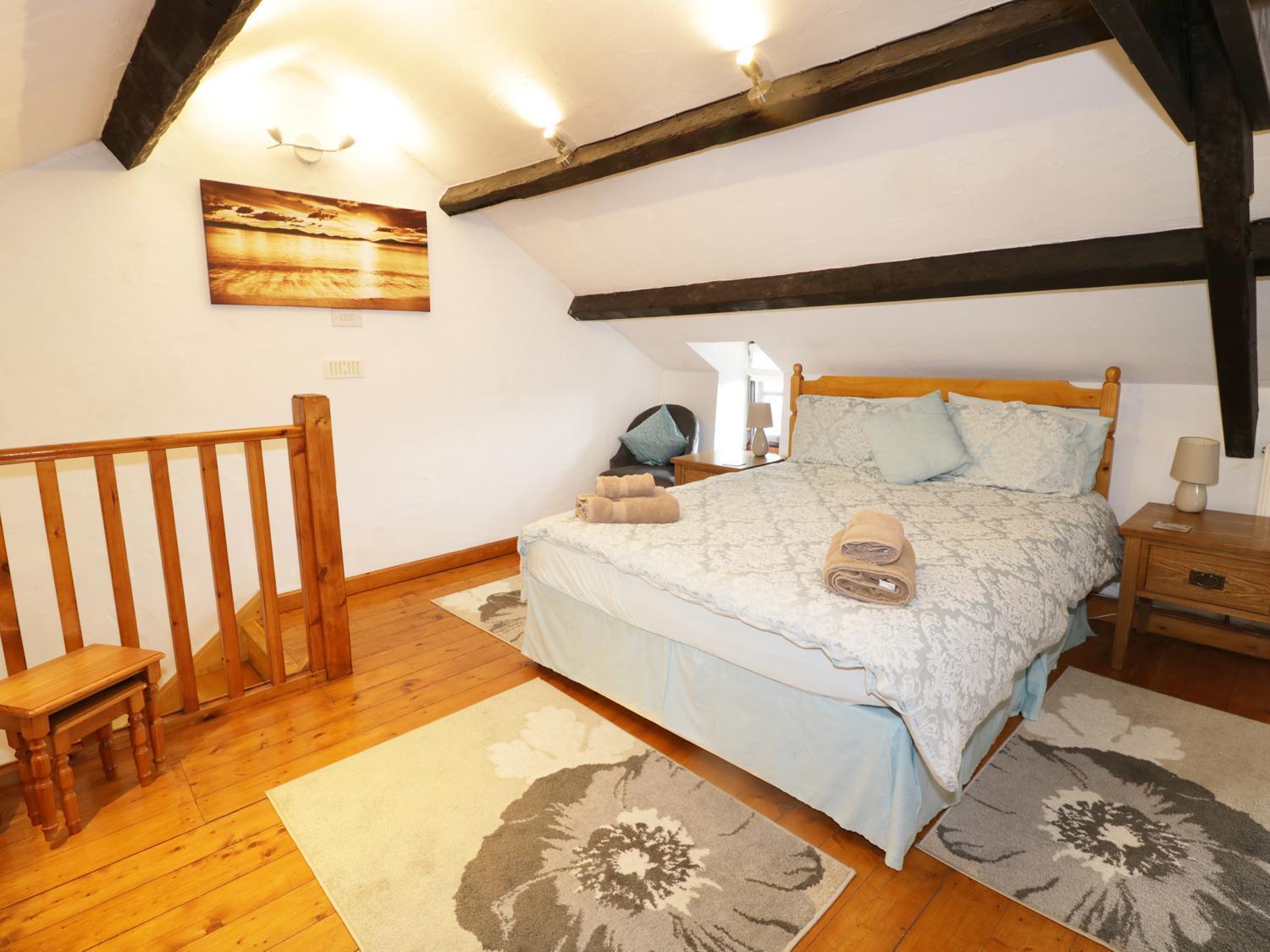 Snowdon View Villa Holyhead Bagian luar foto
