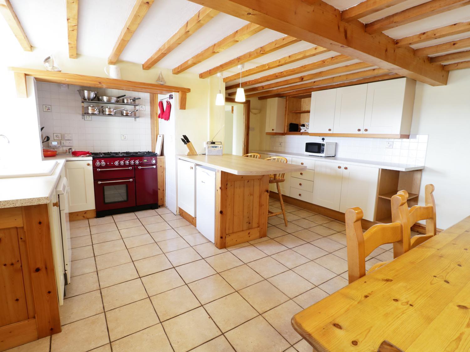 Snowdon View Villa Holyhead Bagian luar foto